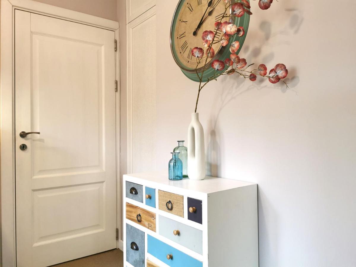 Beautifully Decorated Functional Apartment