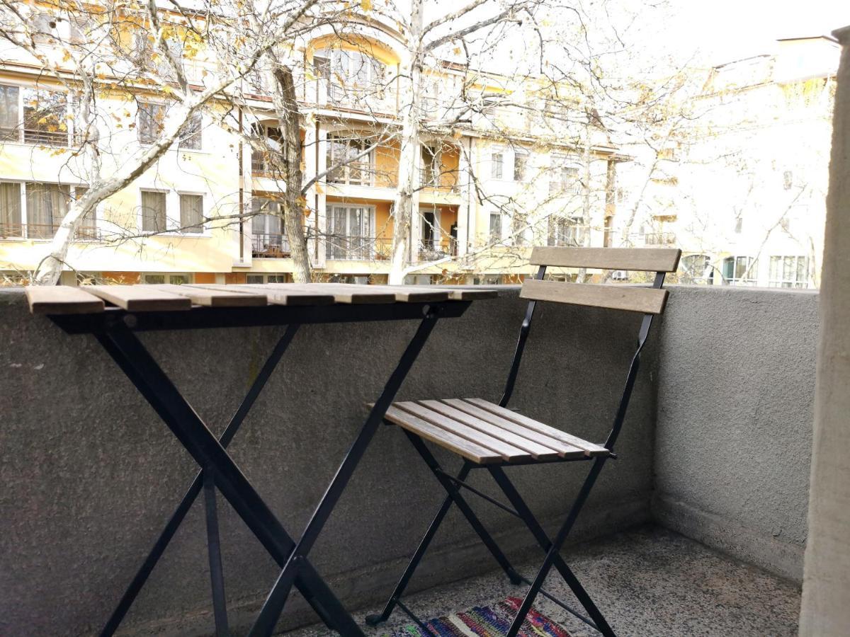 Beautifully Decorated Functional Apartment Sofia
