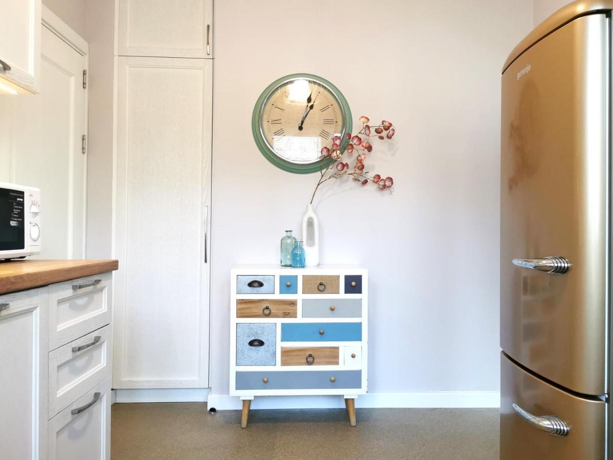 Apartamento Beautifully Decorated Functional